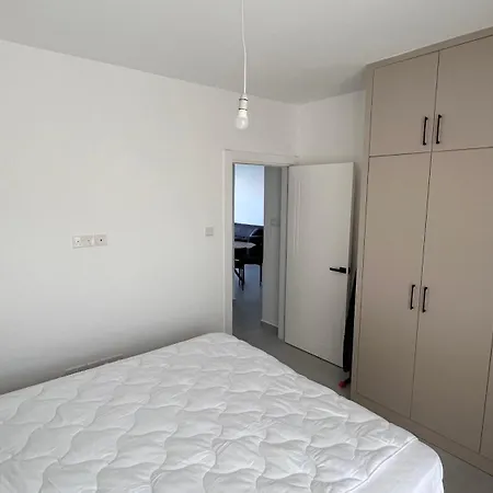 Siesta Beachfront Apartament Kirenia