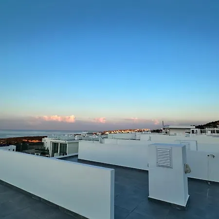 Siesta Beachfront Apartament *