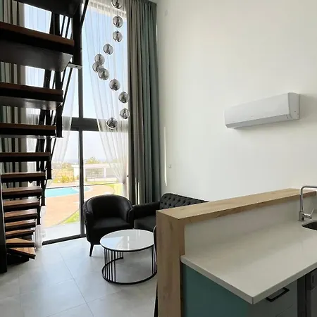 Siesta Beachfront Apartament