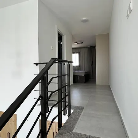 Siesta Beachfront Apartament