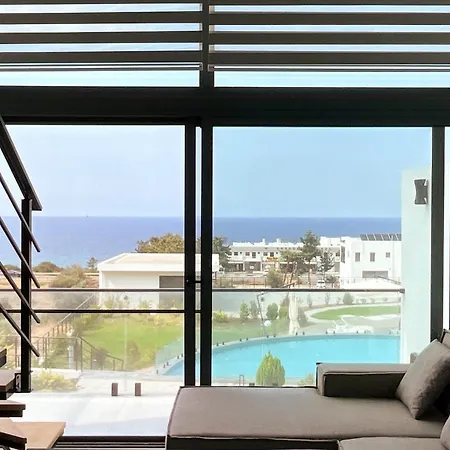 Apartment Siesta Beachfront *
